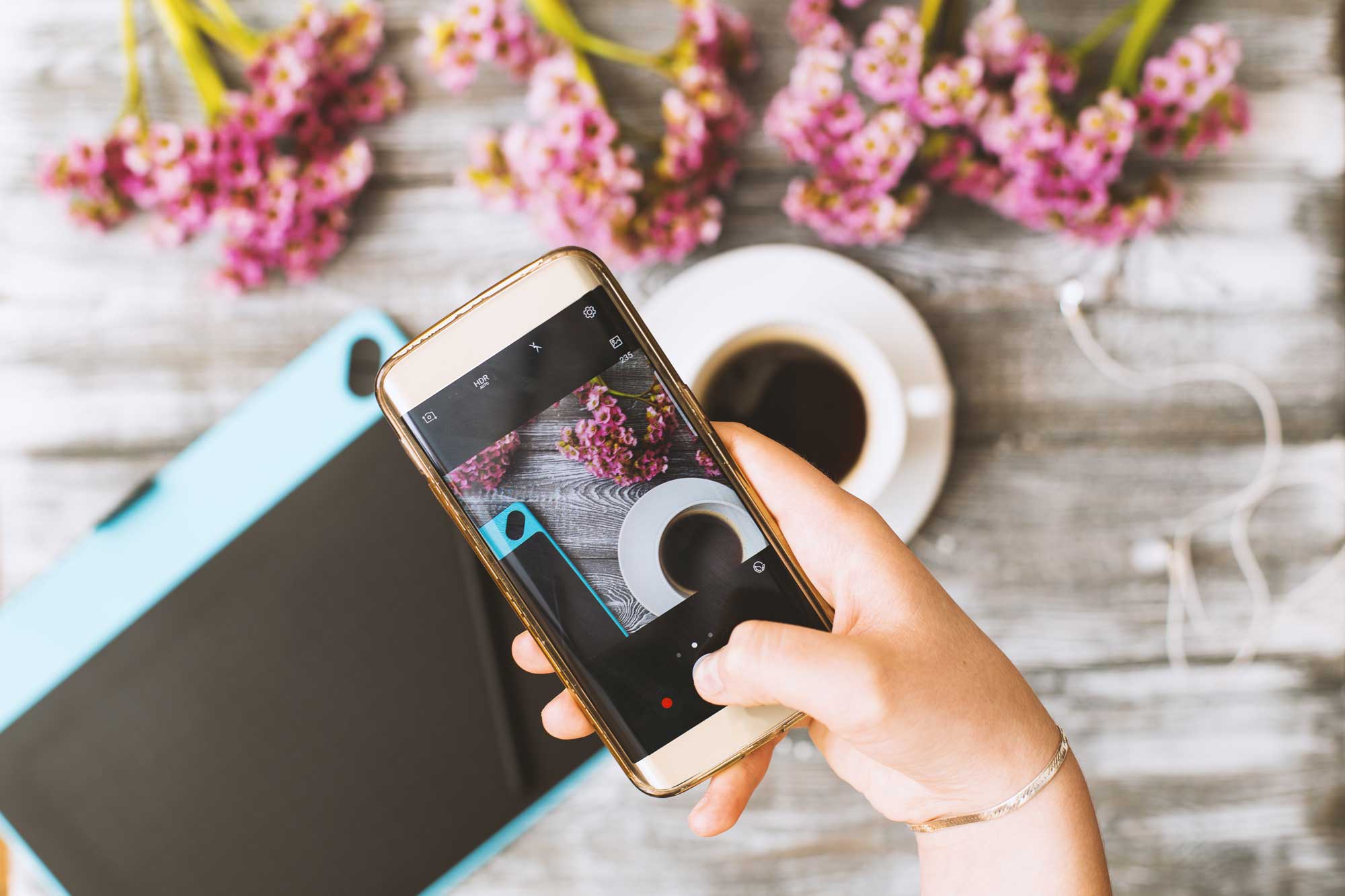 independent business make a post for instagram